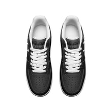 Cargar imagen en el visor de la galería, Unisex Low Top Leather Sneakers
